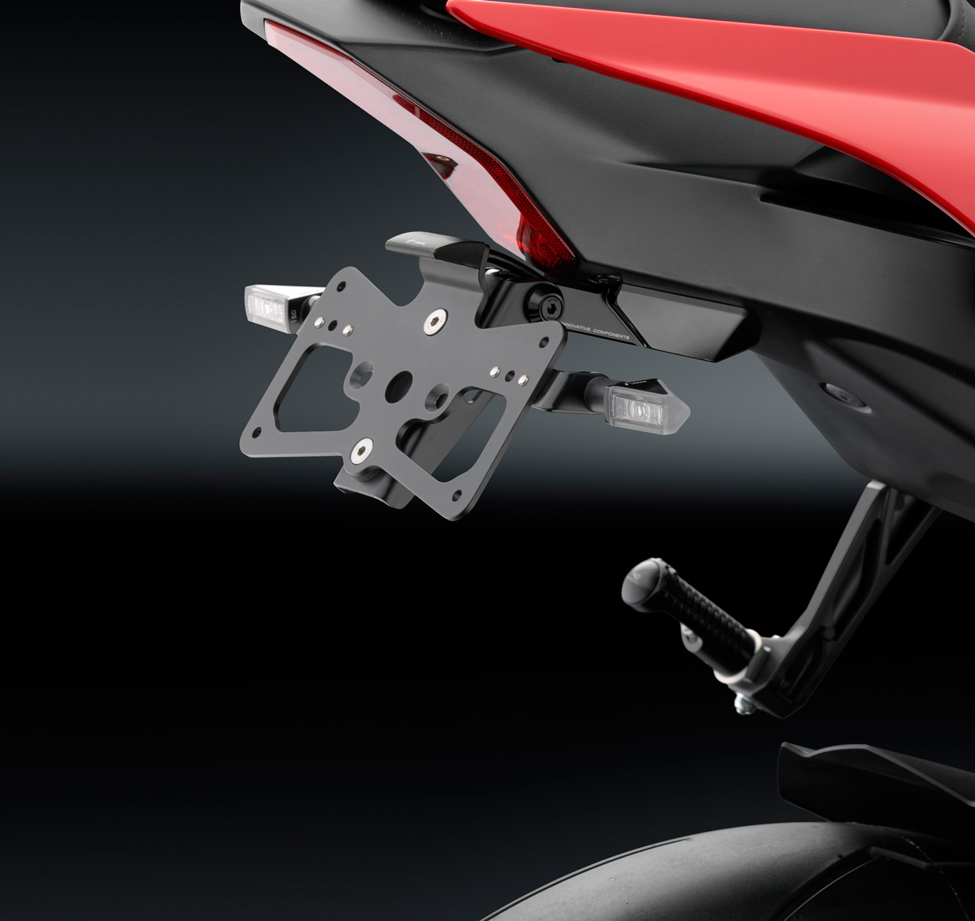Licence_Plate_Yamaha_R1_Rizoma_PT219B
