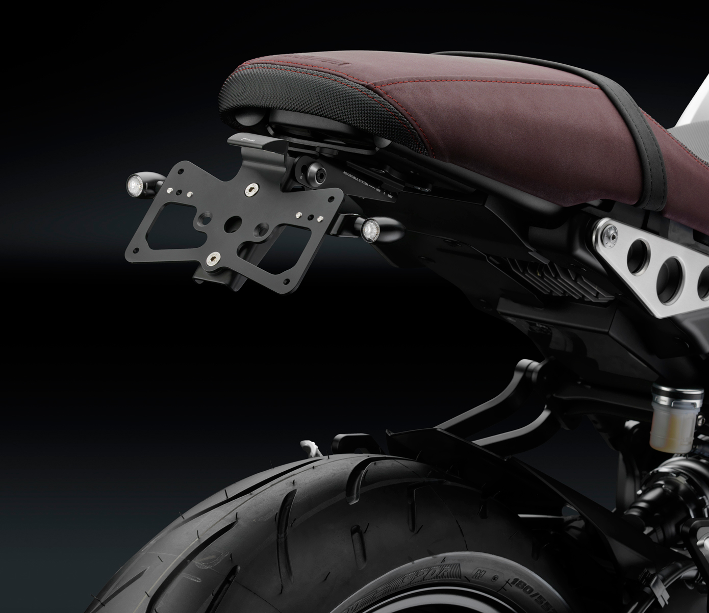 Licence_Plate_Yamaha_XSR900_Rizoma_PT214B