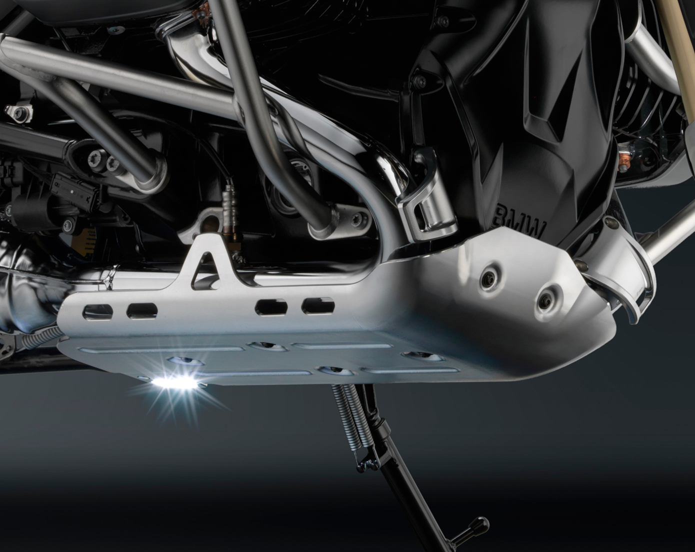 Rizoma_BMW_R1200GS-LC_ZBW060A_Skid_Plate_Paramotore