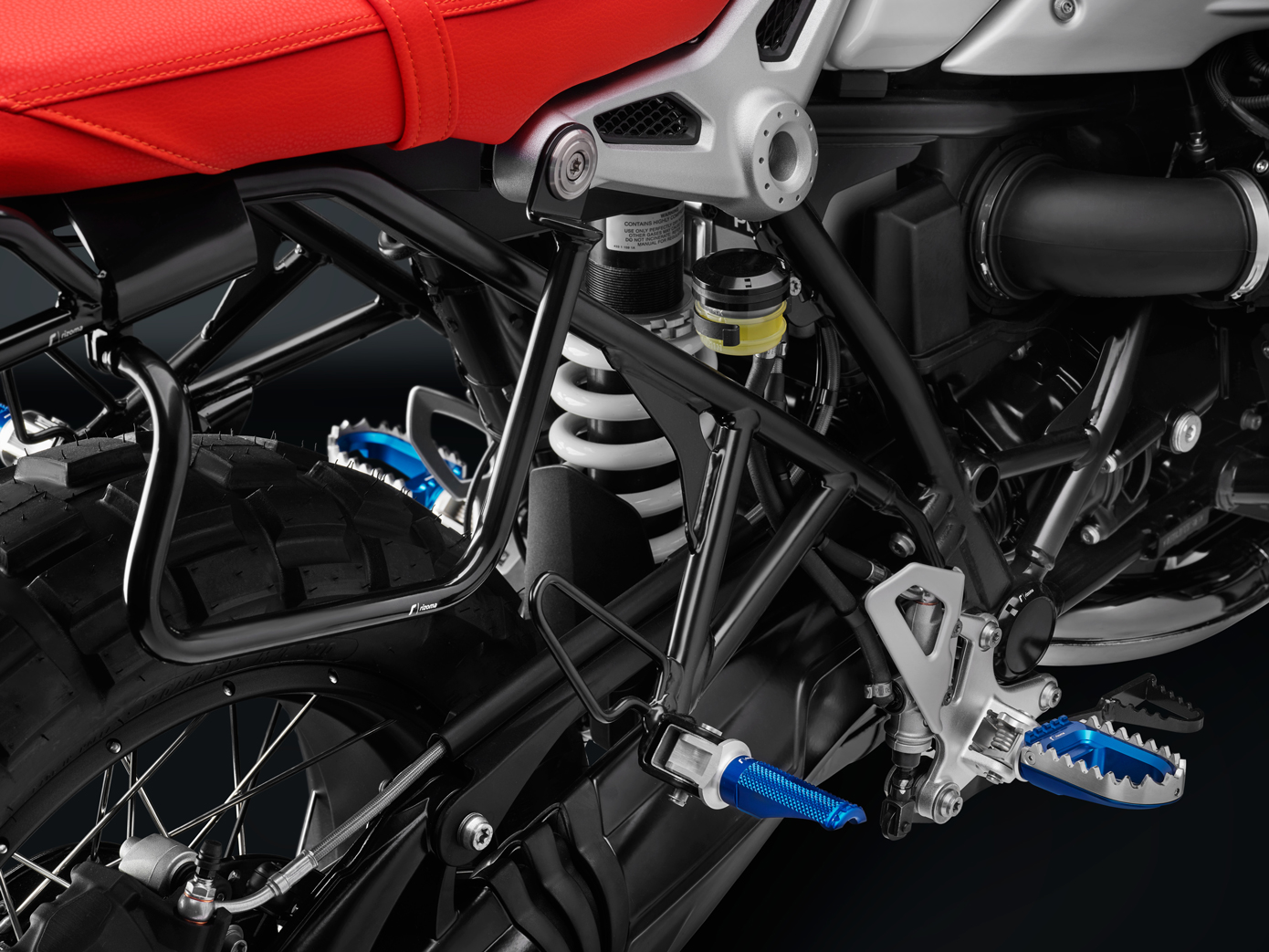 Rizoma_BMW_RnineT_Urban_GS_PE640U_PE798A_ZBW034B_ZBW072B_PE614U_PE791A_TP026B