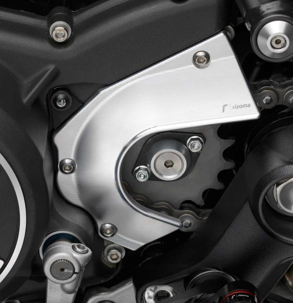 Rizoma_ZDM133A_Sprocket_Cover_Carter_Pignone_Ducati_Scrambler