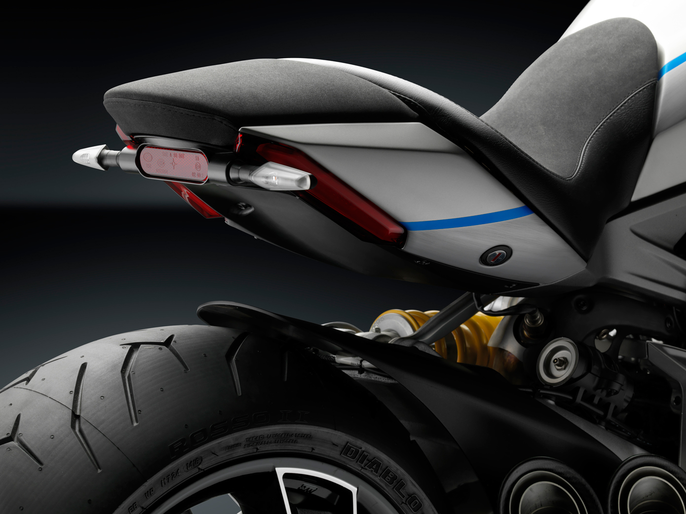 Rizoma_ZDM141B_FR028B_Indicator_Adaptor_Frecce_Ducati_XDiavel