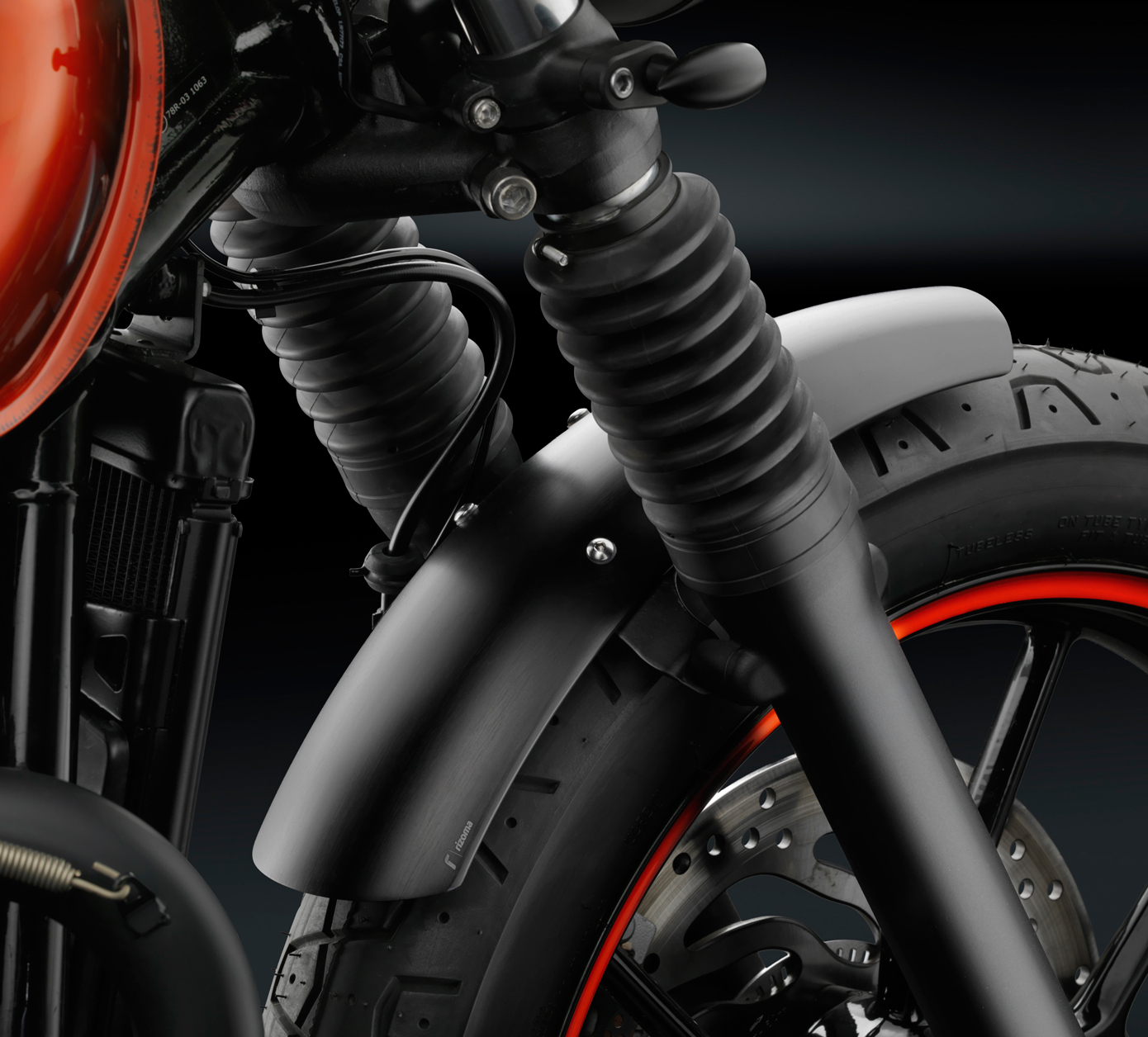 Rizoma_ZTH049B_FR231B_Triumph_Street_Twin