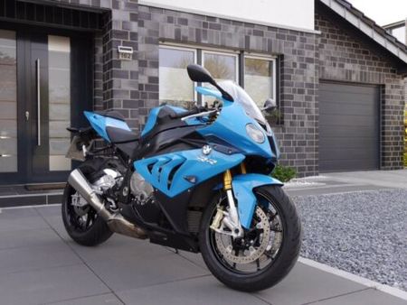s1000 02